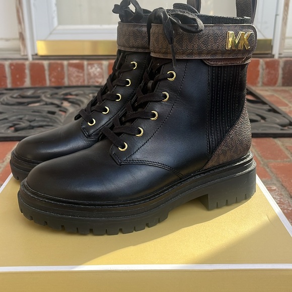 Michael Kors Stark Bootie - Picture 6 of 16